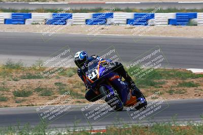 media/Apr-30-2023-CRA (Sun) [[020fcf5d43]]/Race 2-600 Expert Supersport/